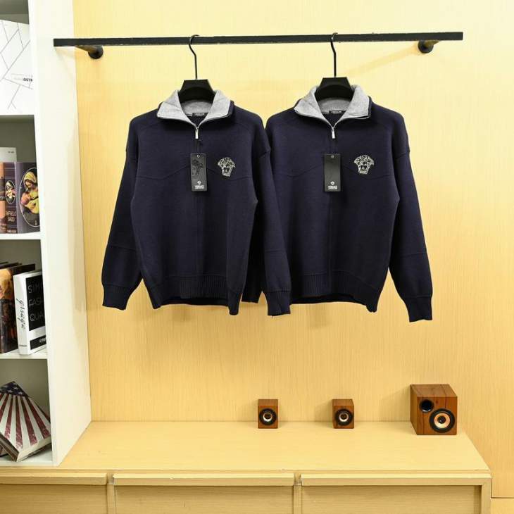 Picture of Versace Jackets _SKUVersaceM-3XLfxtx16629792